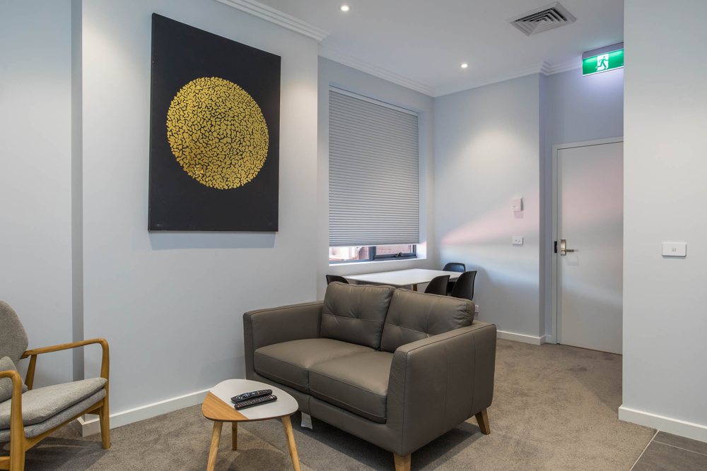 suite 3 lounge