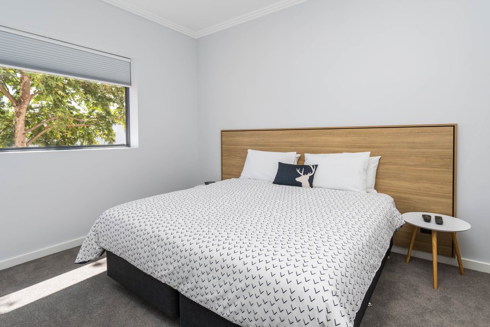 suite 5 bedroom